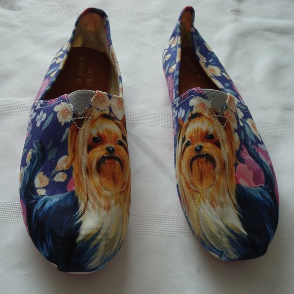 Ladies Yorkie canvas print shoes - Picture 1 of 5